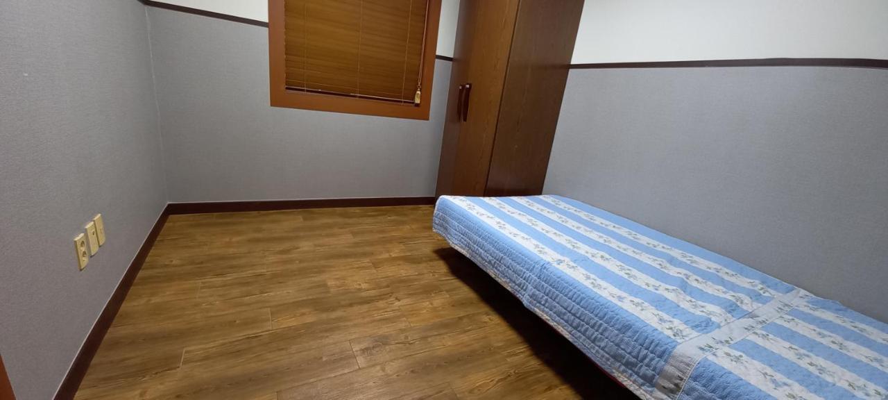 Daecheon Ocean Hill Pension Boryeong Exterior photo