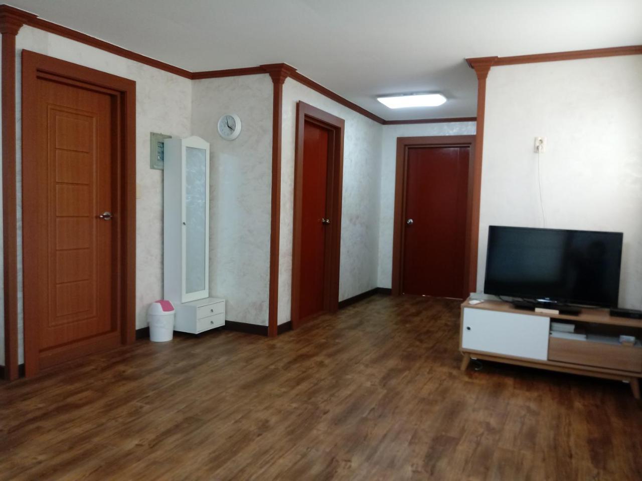 Daecheon Ocean Hill Pension Boryeong Exterior photo